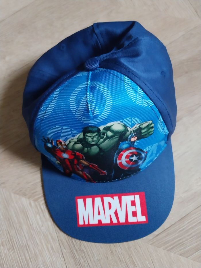 Casquette enfant Marvel neuve