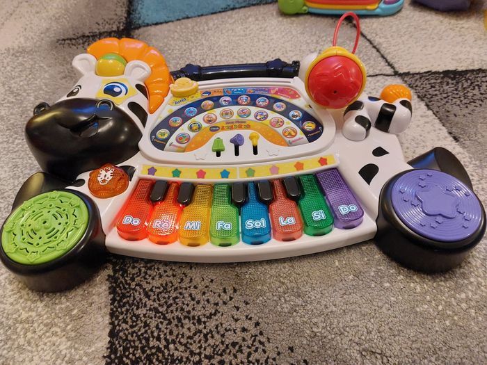 Lot de jouets - photo numéro 4