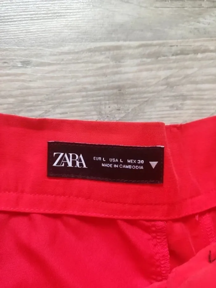 Pantalon large rouge avec poches taille L Zara neuf - photo numéro 6