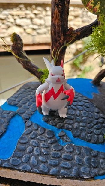 Super figurine Pokemon Nintendo mangriff