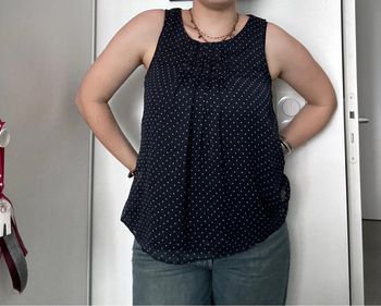 Débardeur Vero Moda à pois blancs – Taille M | Léger & tendance | Motif polka dots