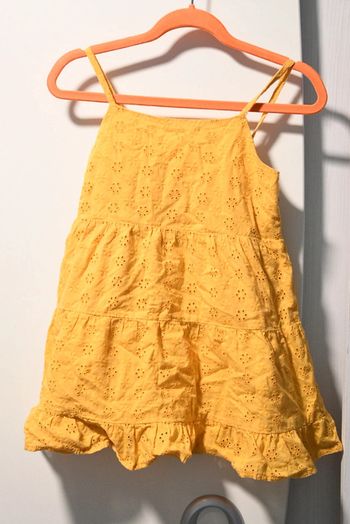 Robe moutarde 3-4ans Primark