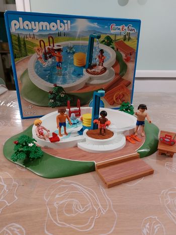 Playmobil summer fun
