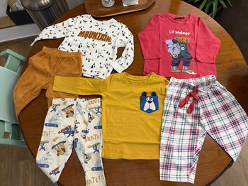 Lot des pyjamas