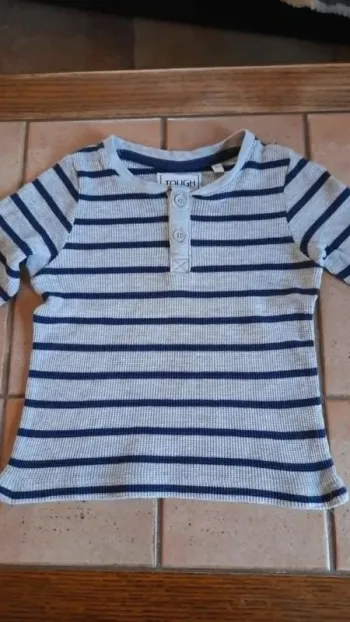 Tee-shirt ML C&A Taille 3 ans
