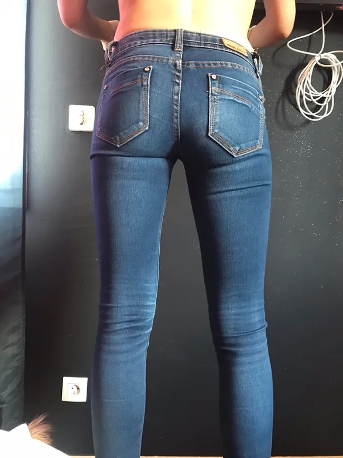 Jean slim taille 36 - photo numéro 2