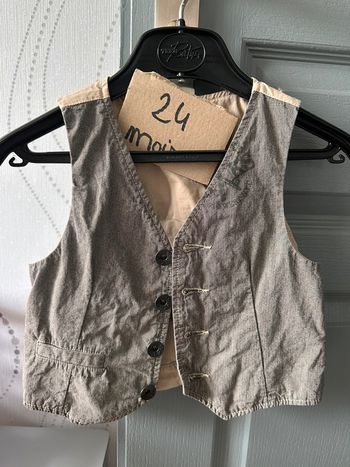 Magnifique gilet de cérémonie sans manches IKKS 2 ans