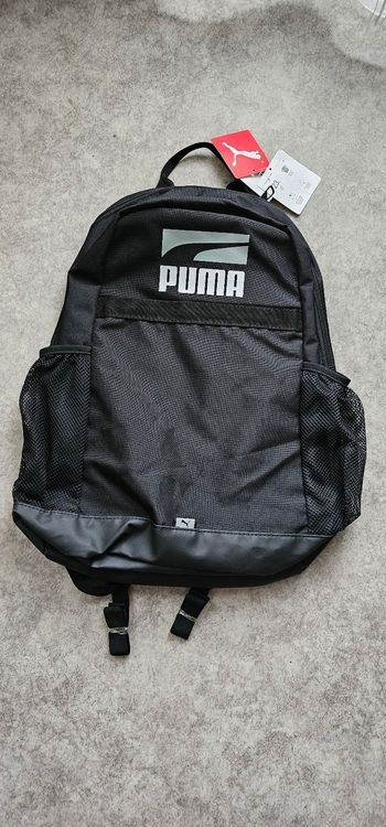 Sac à dos noir Puma neuf avec étiquette très pratique