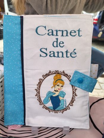 Protège carnet de santé