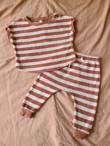 Ensemble Quincy Mae rayé en tissu éponge