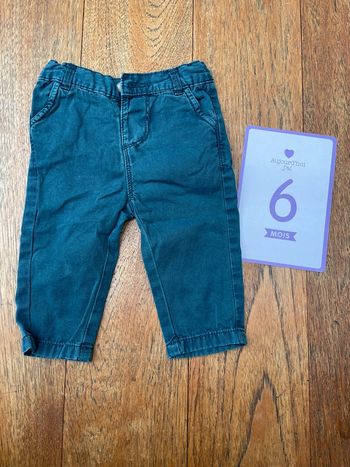 Pantalon tape à l’œil