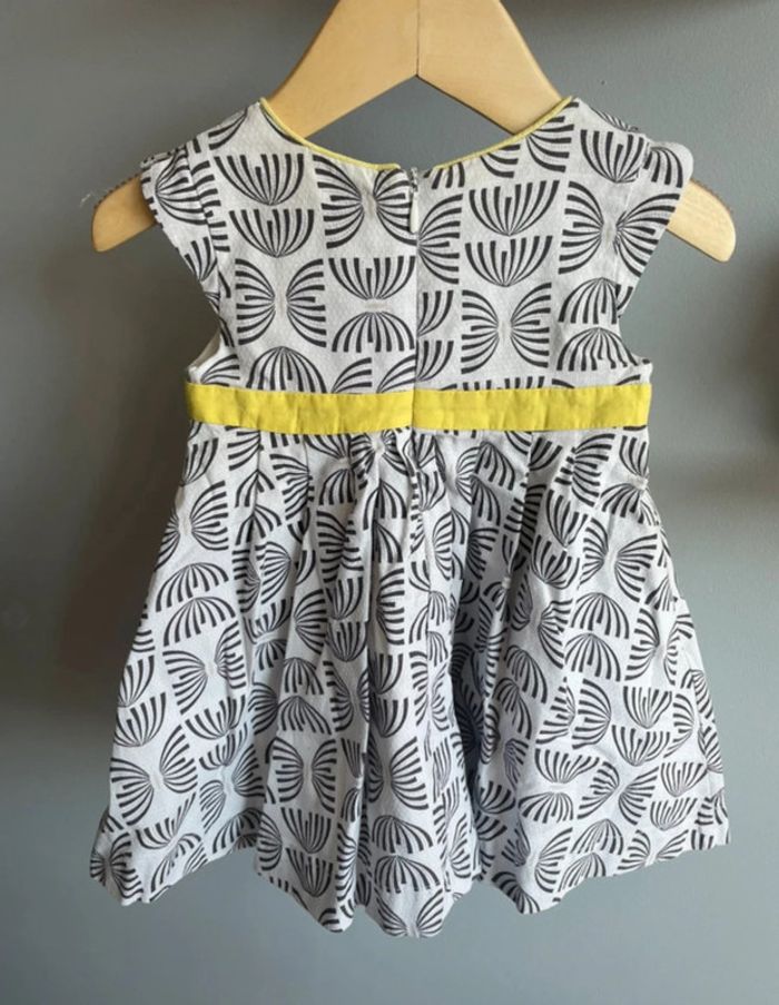 Robe d’été + bloomer Obaibi fille 12 mois Tbe - photo numéro 3