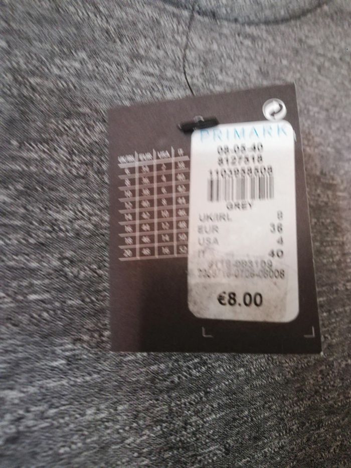 Haut gris neuf 36 - photo numéro 4