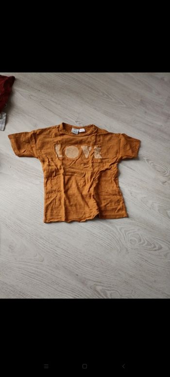 T shirt 3/4 ans 104 cm