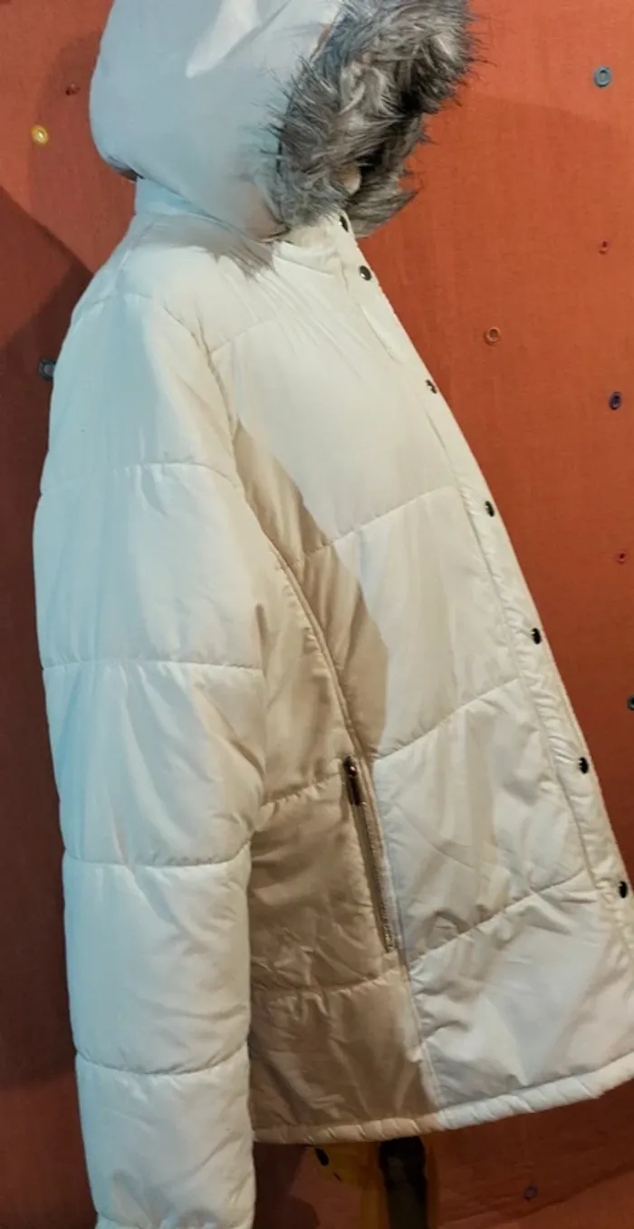 Manteau blanc taille 54/56 - photo numéro 2