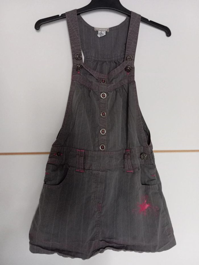 Robe 8 ans