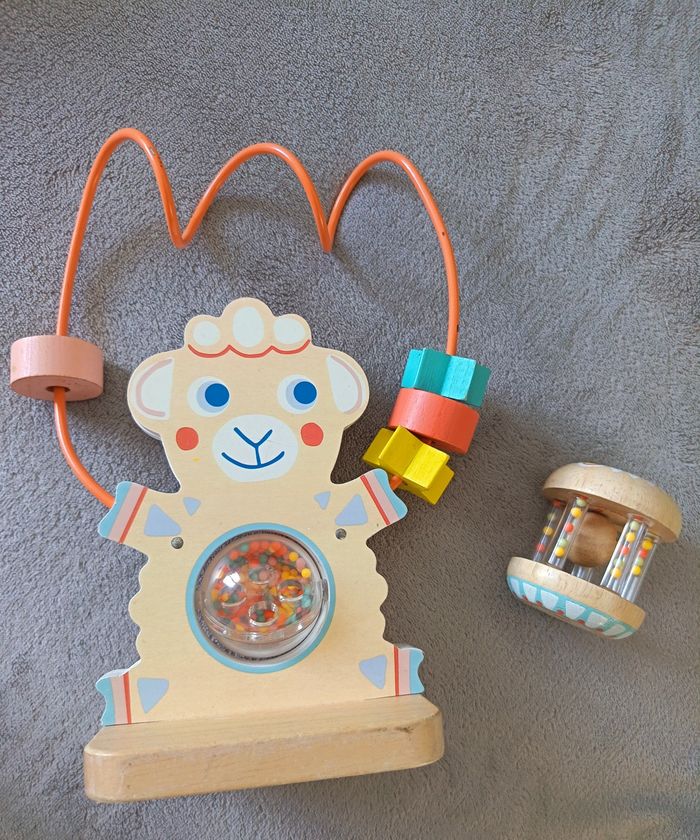 Jouets d'éveil Djeco