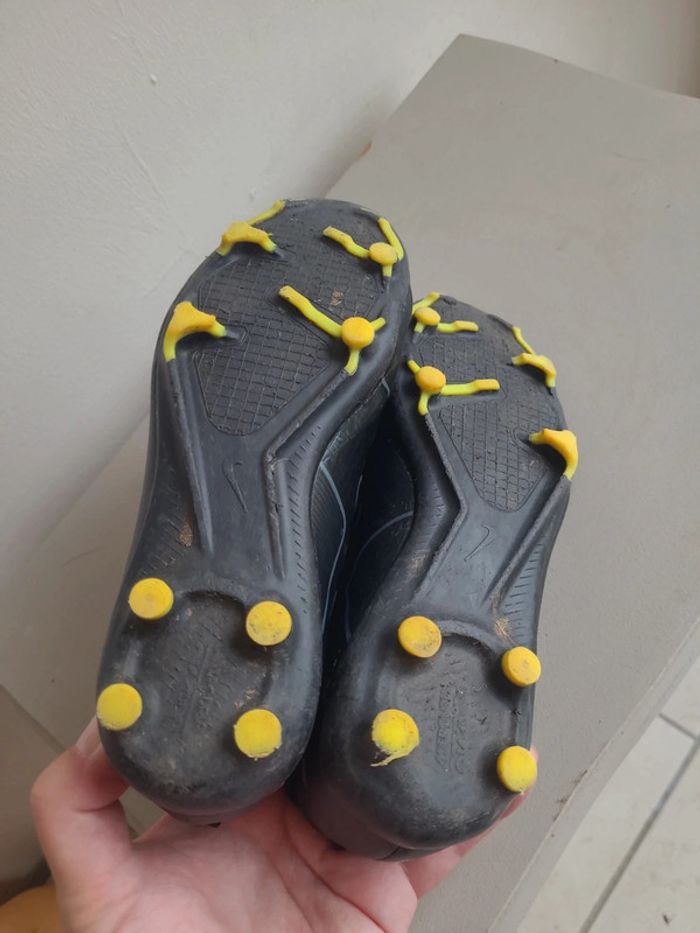 👟Crampons foot Nike taille 33👟 - photo numéro 6
