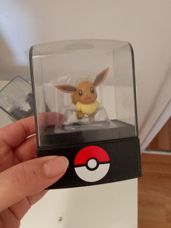 Figurine pokemon