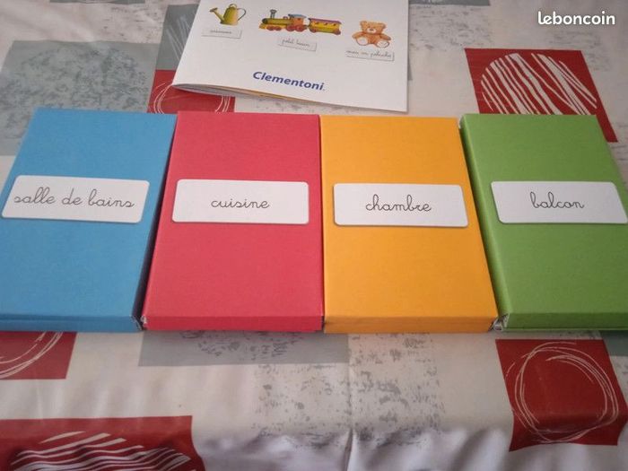 Jeu Montessori, les nomenclatures - photo numéro 3