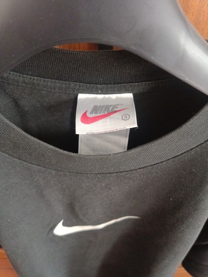 Tee-shirt Nike taille S - photo numéro 2