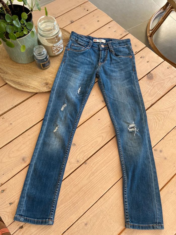 NEUF Jeans Levi’s 711 skinny 8 ans