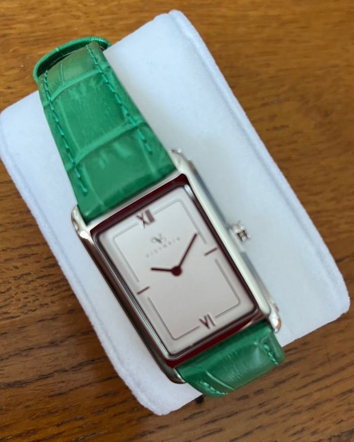 Montre acier Victoria bracelet cuir vert - Neuve  - Valeur 99,90€ - photo numéro 2