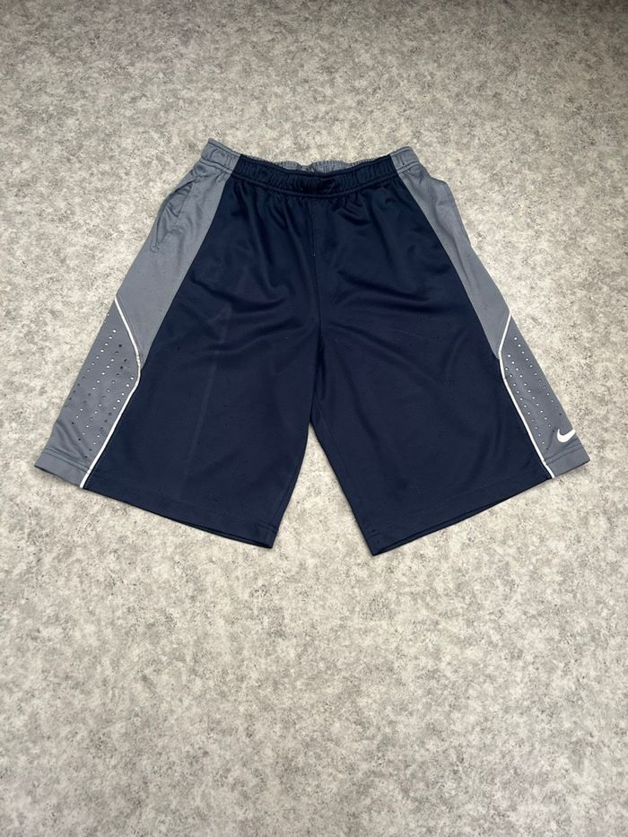 Short de sport Nike bleu marine et gris Dri-Fit - Taille L - photo numéro 1