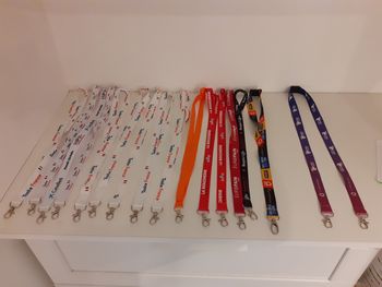 Lot de 16 porte badge