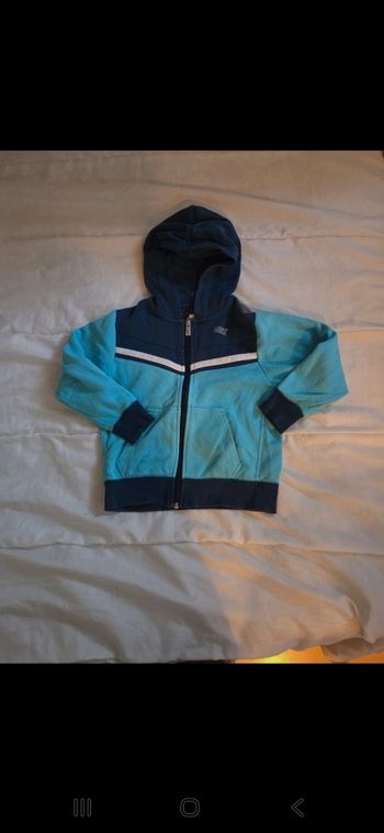 Veste nike 5/6 ans
