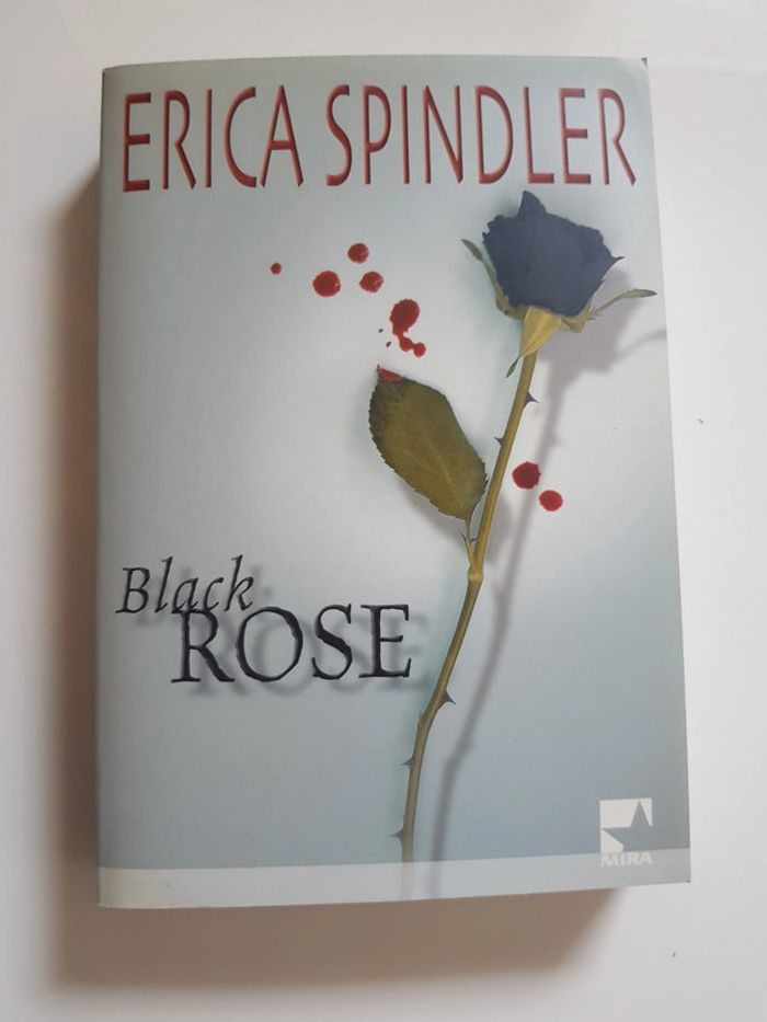 Erica Spindler (Auteur) Black rose - photo numéro 2