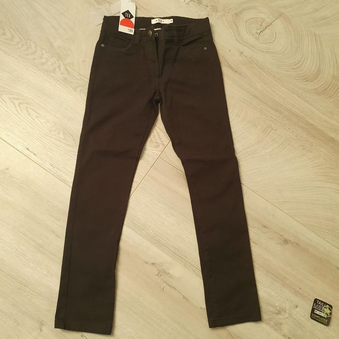 Pantalon noir fille 8 ans neuf tex