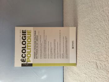 Livre Ecologie & Politique - Sciences Pro - Les Presses