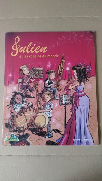 Julien et les copains du monde Histoire de Planète Mômes livre musique