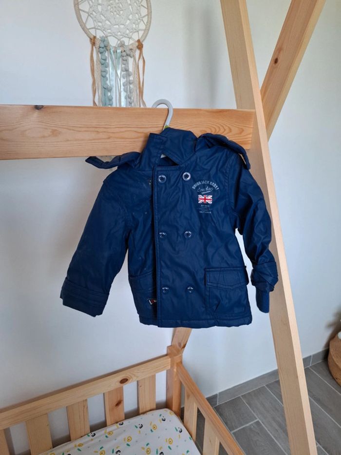 Kway taille 9 mois