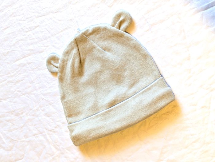 Bonnet C&A Vert Clair Ecritures I Am New Here Petites Oreilles Accessoire Petits Enfants Bébés - photo numéro 4