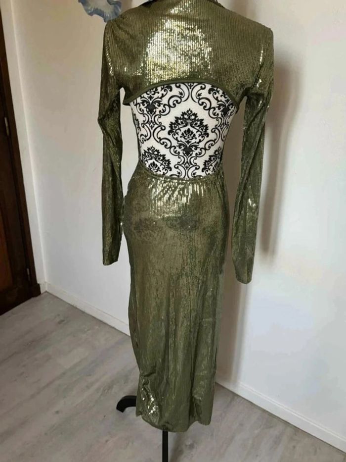 Robe de soirée verte toute en sequin - photo numéro 6