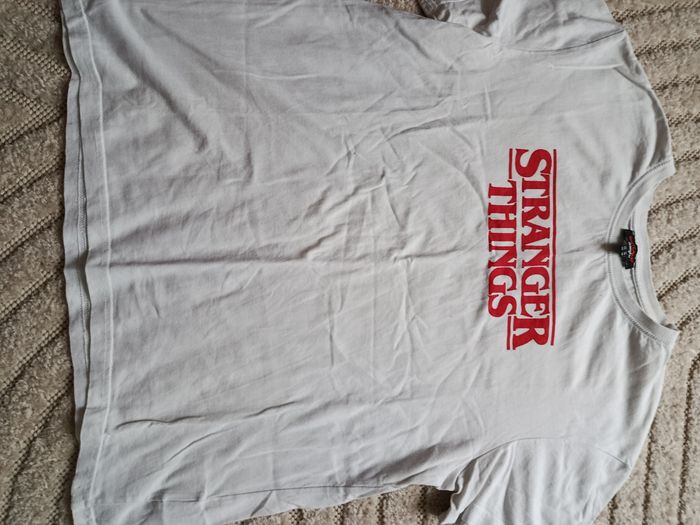 Tee shirt stranger things
