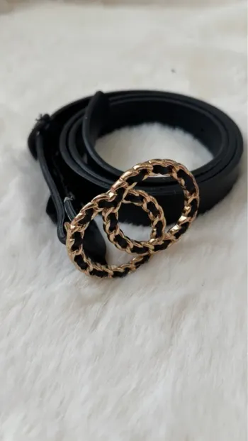 Ceinture noire et dorée double boucle