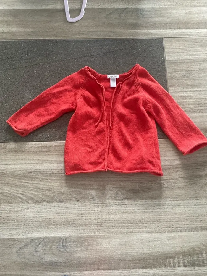 Gilet avec cordon printemps-ete 6 mois