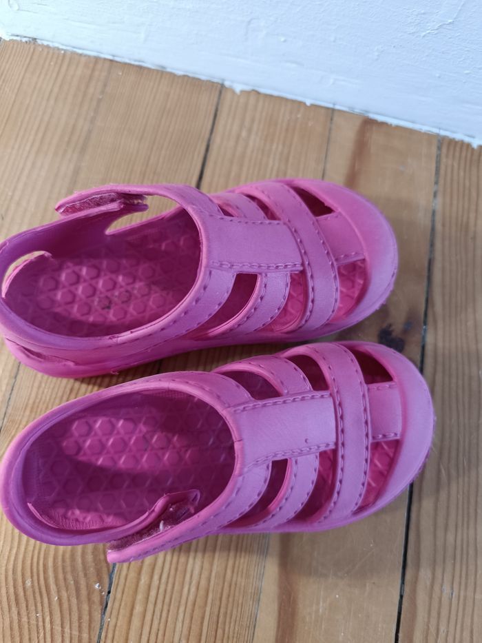 Sandales rose - photo numéro 2