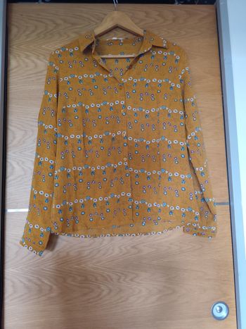 Chemise fleurie