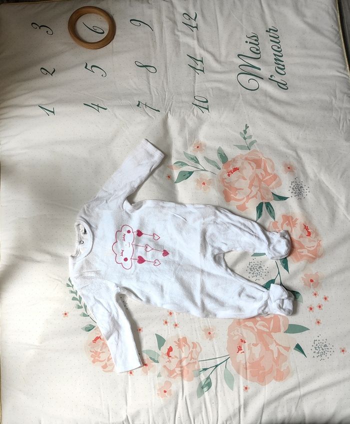 Lots de pyjamas - photo numéro 2