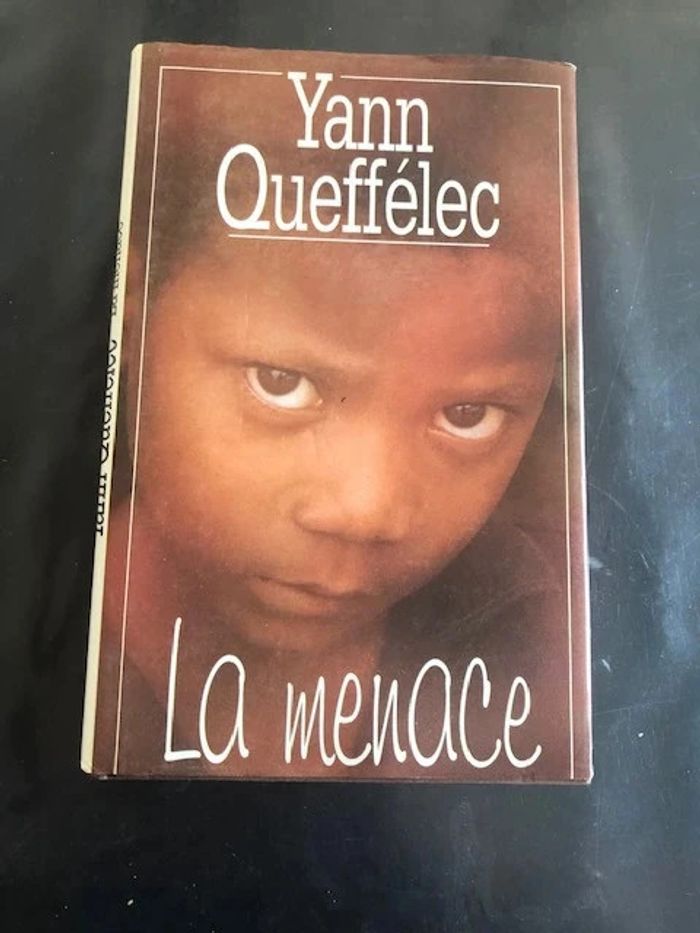 La Menace Yann Queffélec