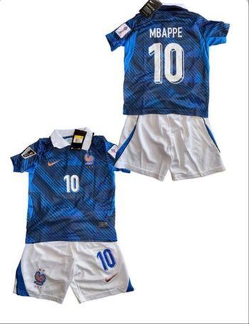 Maillot et short foot équipe de France 8 ans / coupe du monde 