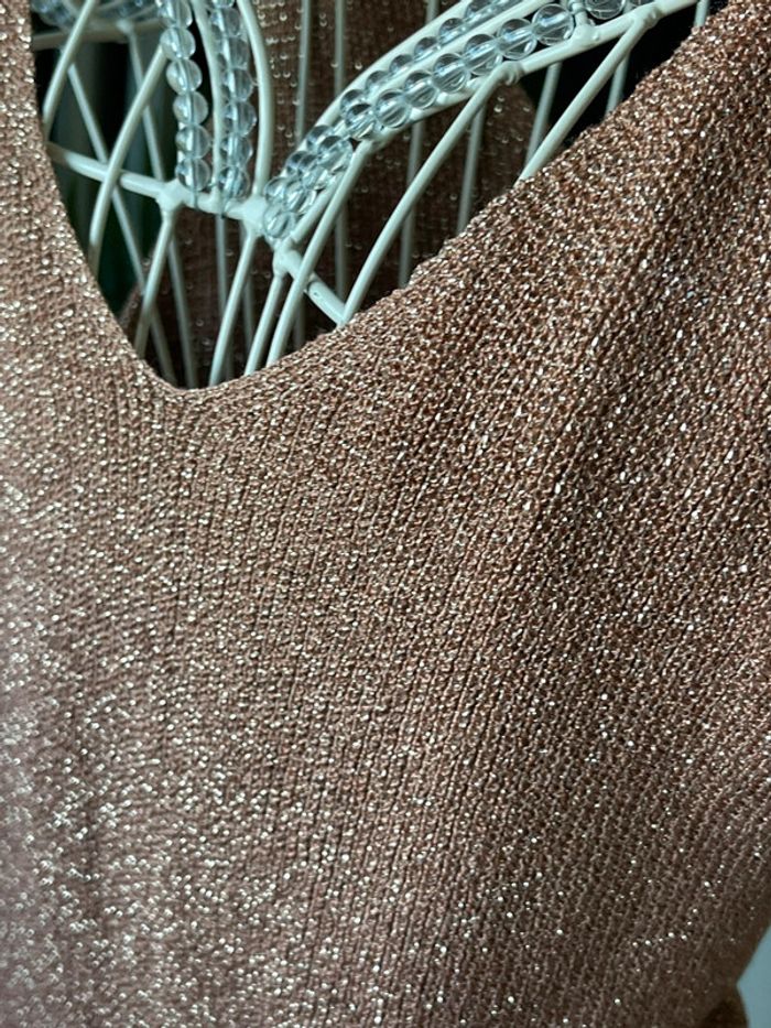 Haut 👚 - photo numéro 9