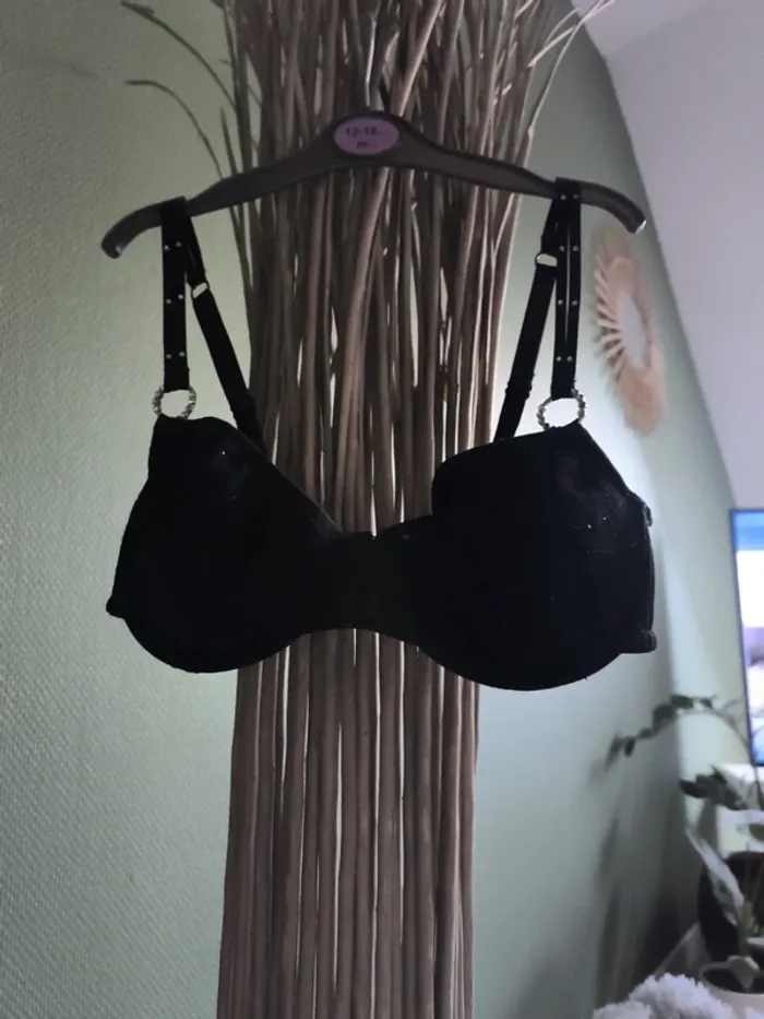 Soutien gorge - photo numéro 3