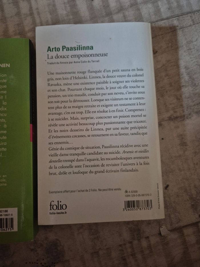 Lot de 2 livres de Arto Paassilinna - photo numéro 3