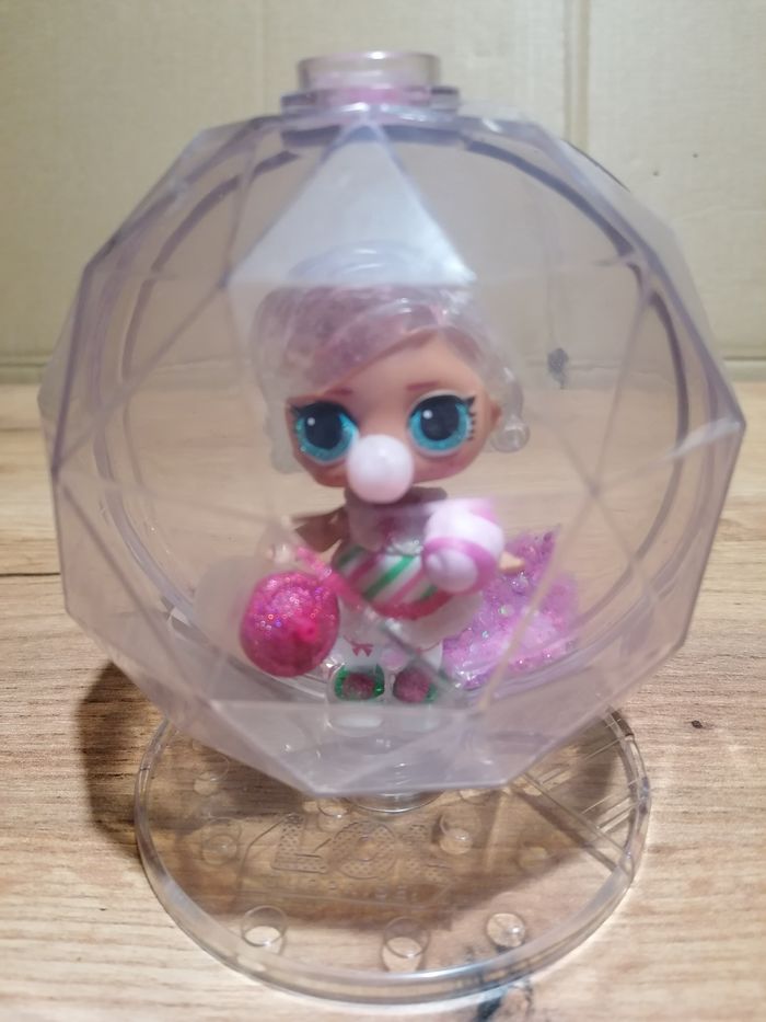 Poupée LOL Glitter Globe - photo numéro 3