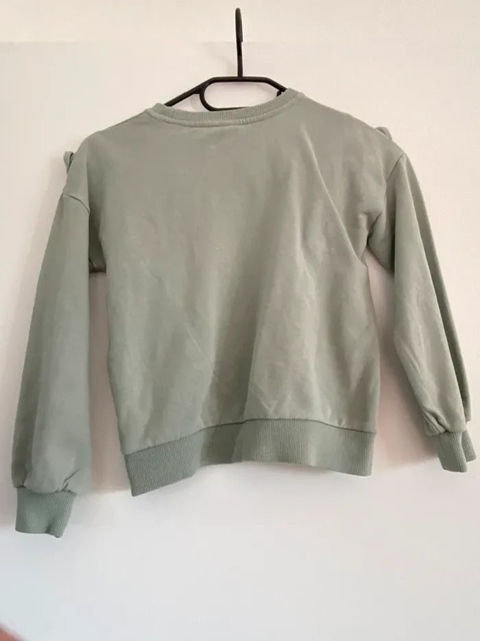 Pull fille tape à l’œil. - photo numéro 3